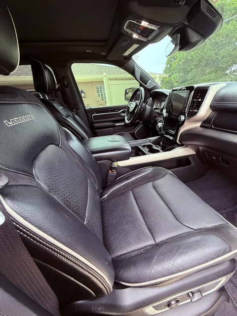 Used 2019 RAM 1500 Laramie RWD image 18