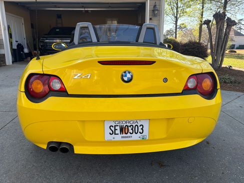 Used 2003 BMW Z4 2.5i RWD image 9