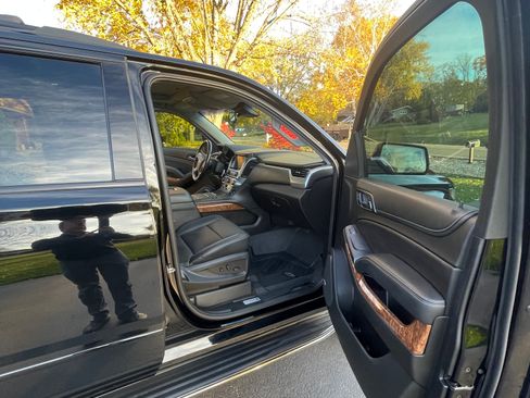 Used 2018 Chevrolet Tahoe Premier image 11