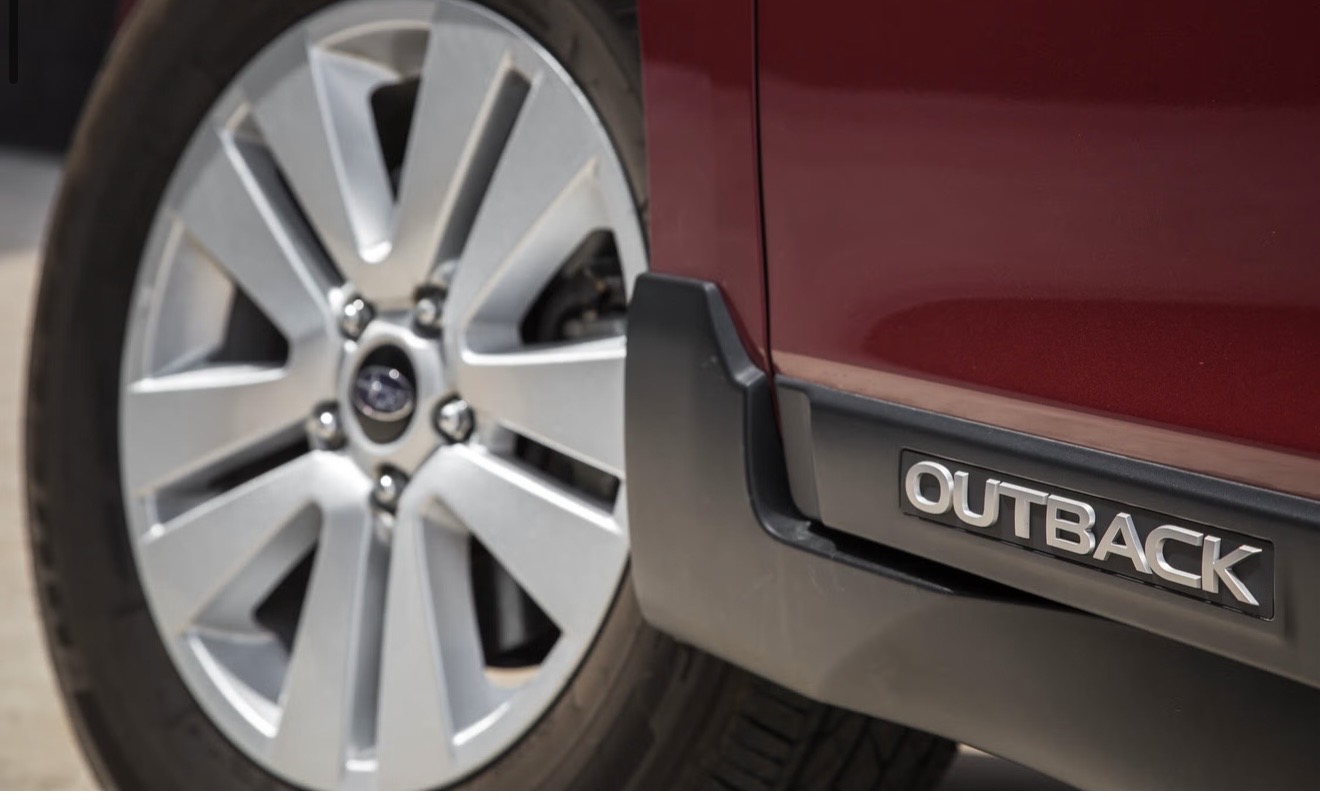 Used 2016 Subaru Outback 2.5i Premium AWD/4WD image 20