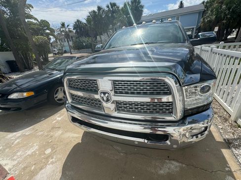 Used 2018 RAM 3500 Laramie AWD/4WD image 22