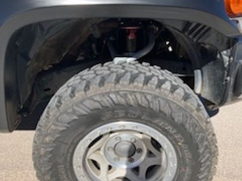 Used 2007 Toyota FJ Cruiser Sport Utility 2D image 20