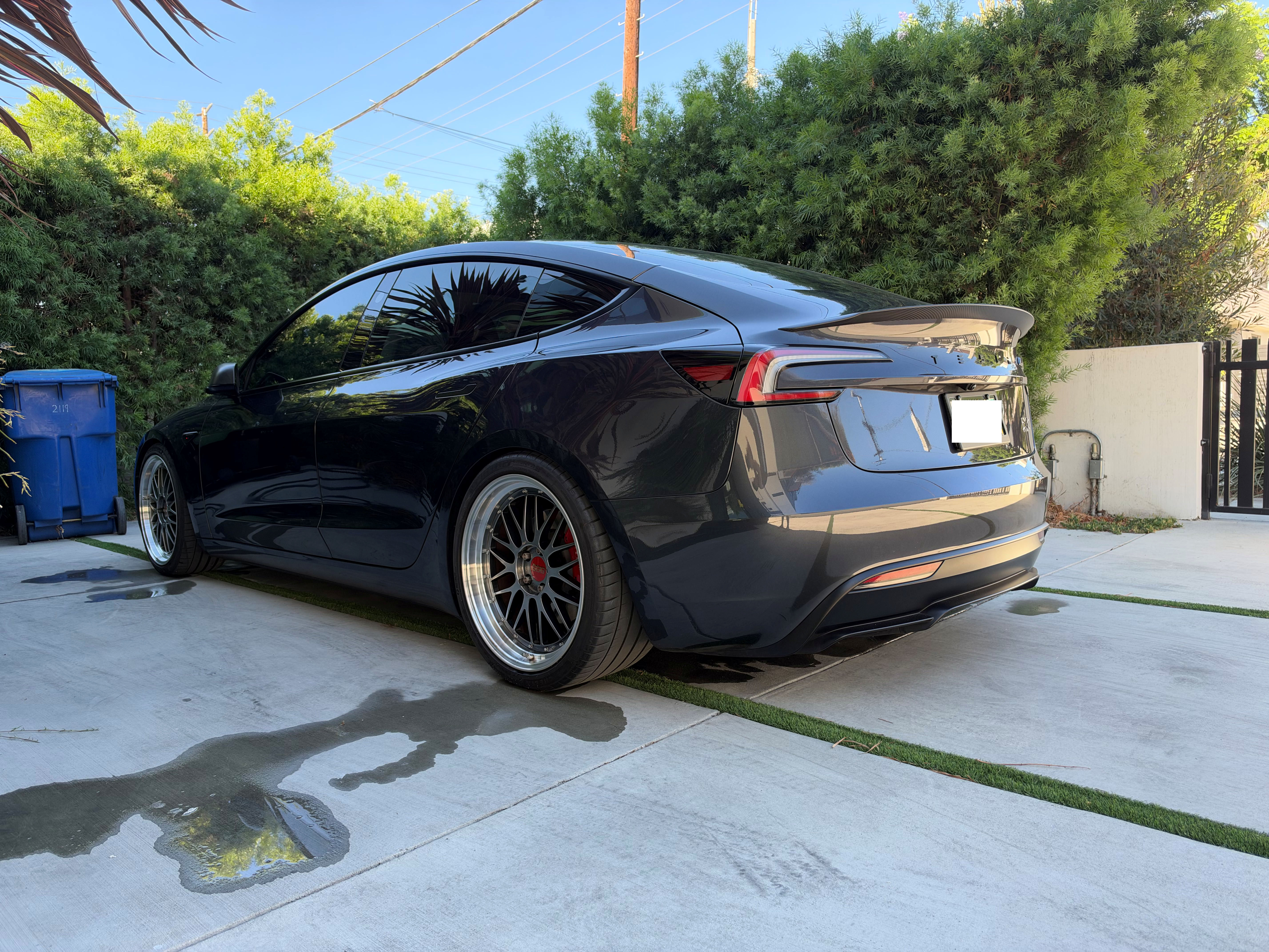 Used 2024 Tesla Model 3 Performance AWD/4WD image 9