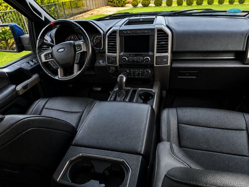 Used 2018 Ford F150 Raptor w/ Equipment Group 802A Luxury AWD/4WD image 6