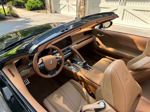 Used 2026 Lexus LC 500 Convertible w/ Bespoke Build Package RWD image 9