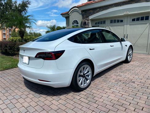 Used 2022 Tesla Model 3 Standard Sedan 4D image 2