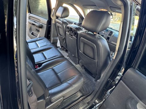 Used 2011 GMC Sierra 1500 SLE w/ Regional Value Package image 16