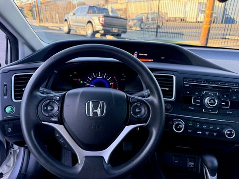 Used 2014 Honda Civic LX image 8