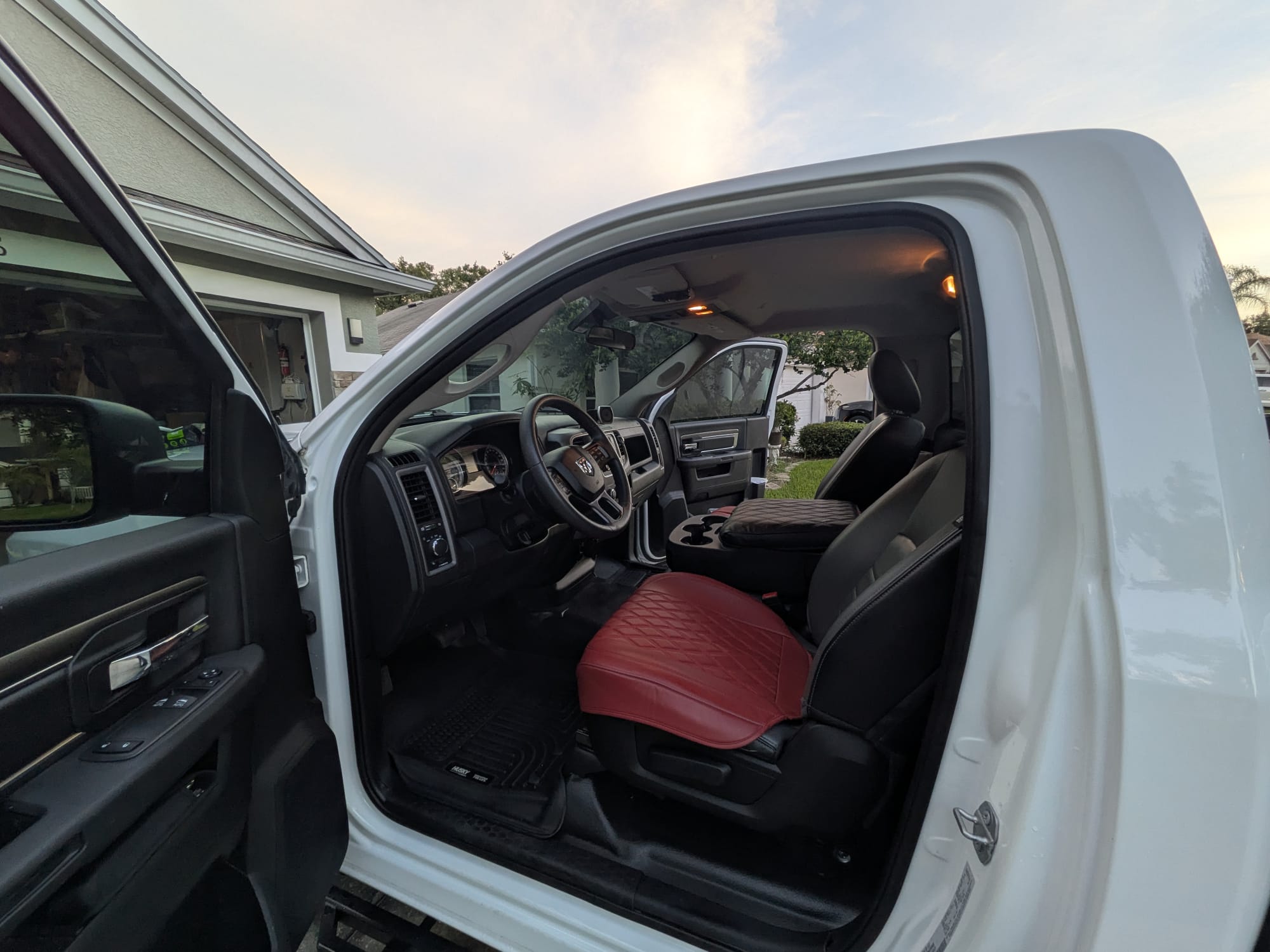 Used 2022 RAM 1500 Tradesman w/ Power & Remote Entry Group RWD image 22