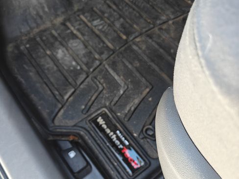 Used 2010 Toyota Prius Two image 12