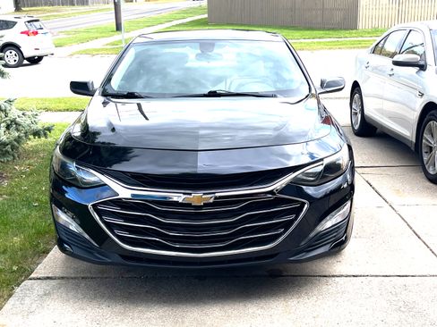 Used 2020 Chevrolet Malibu LT image 1