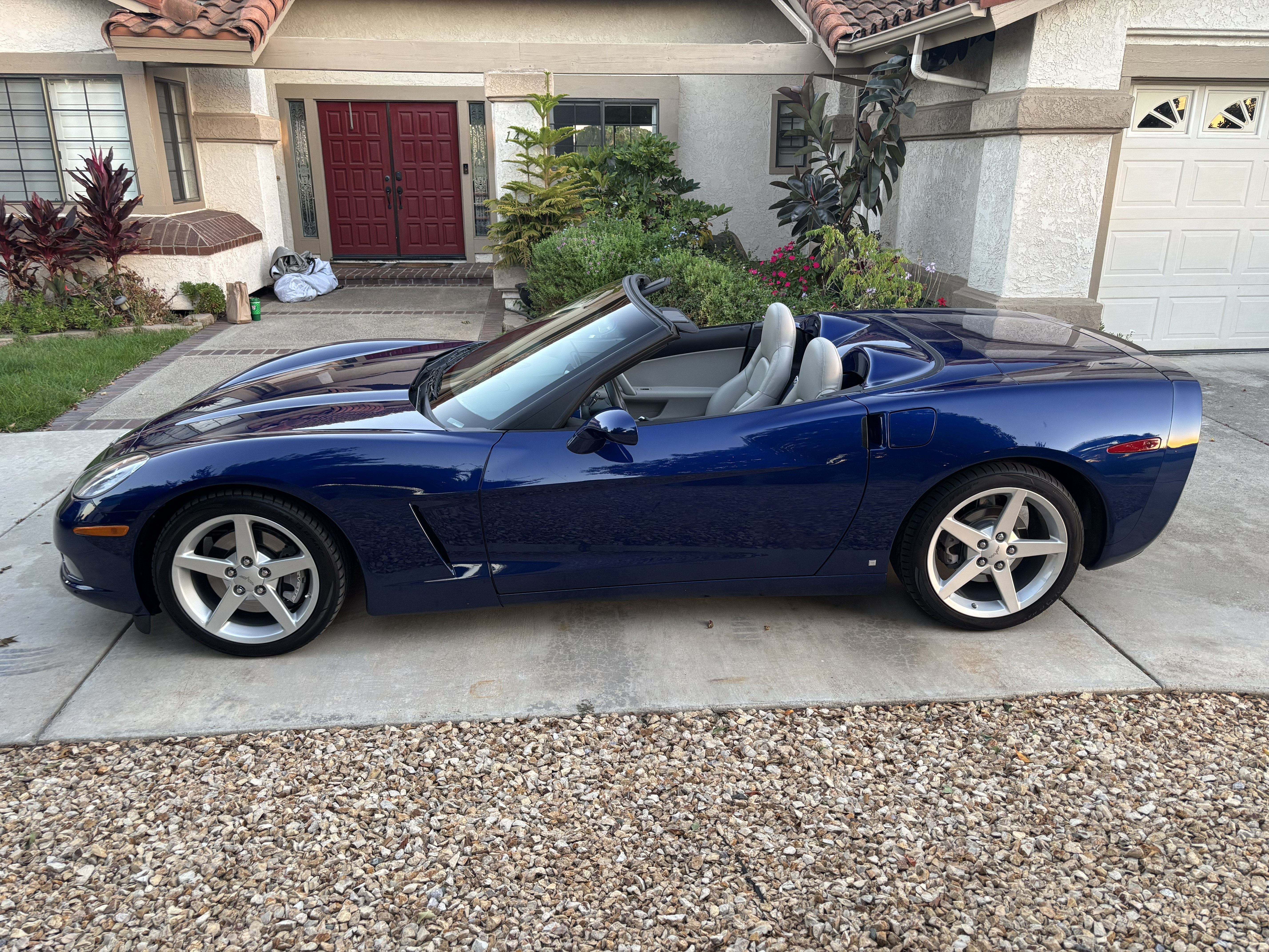 Used 2006 Chevrolet Corvette Convertible RWD image 6