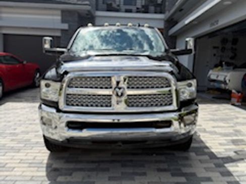 Used 2013 RAM 2500 Laramie w/ Protection Group image 21