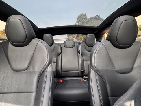 Used 2023 Tesla Model S Standard Range image 18