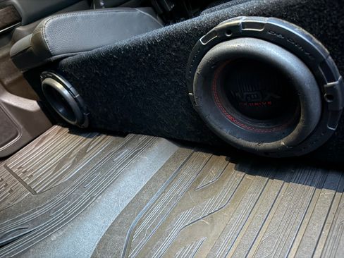 Used 2020 GMC Sierra 2500 Denali w/ Denali Ultimate Package image 16