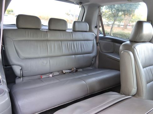 Used 2002 Honda Odyssey EX image 19