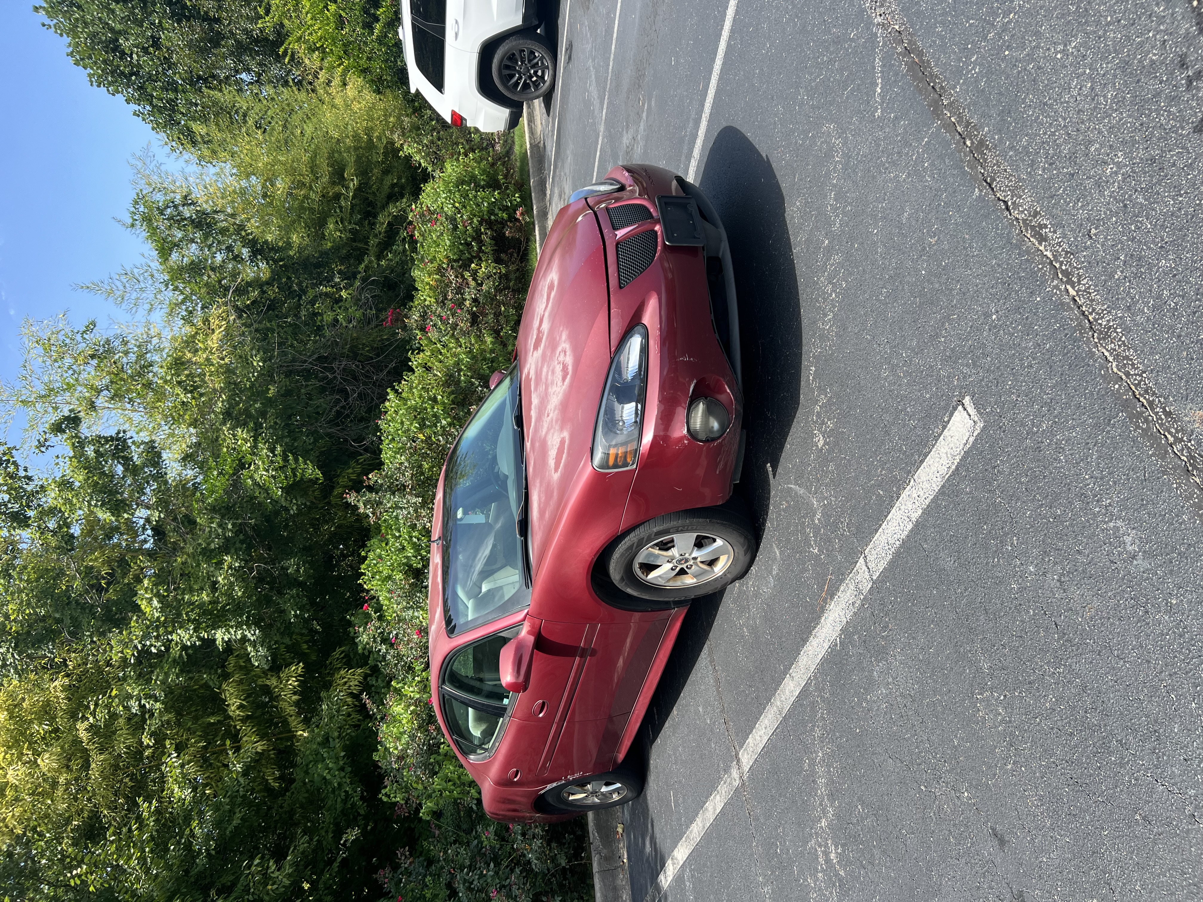 Used 2005 Pontiac Grand Prix GT w/ Premium Audio Package FWD image 4