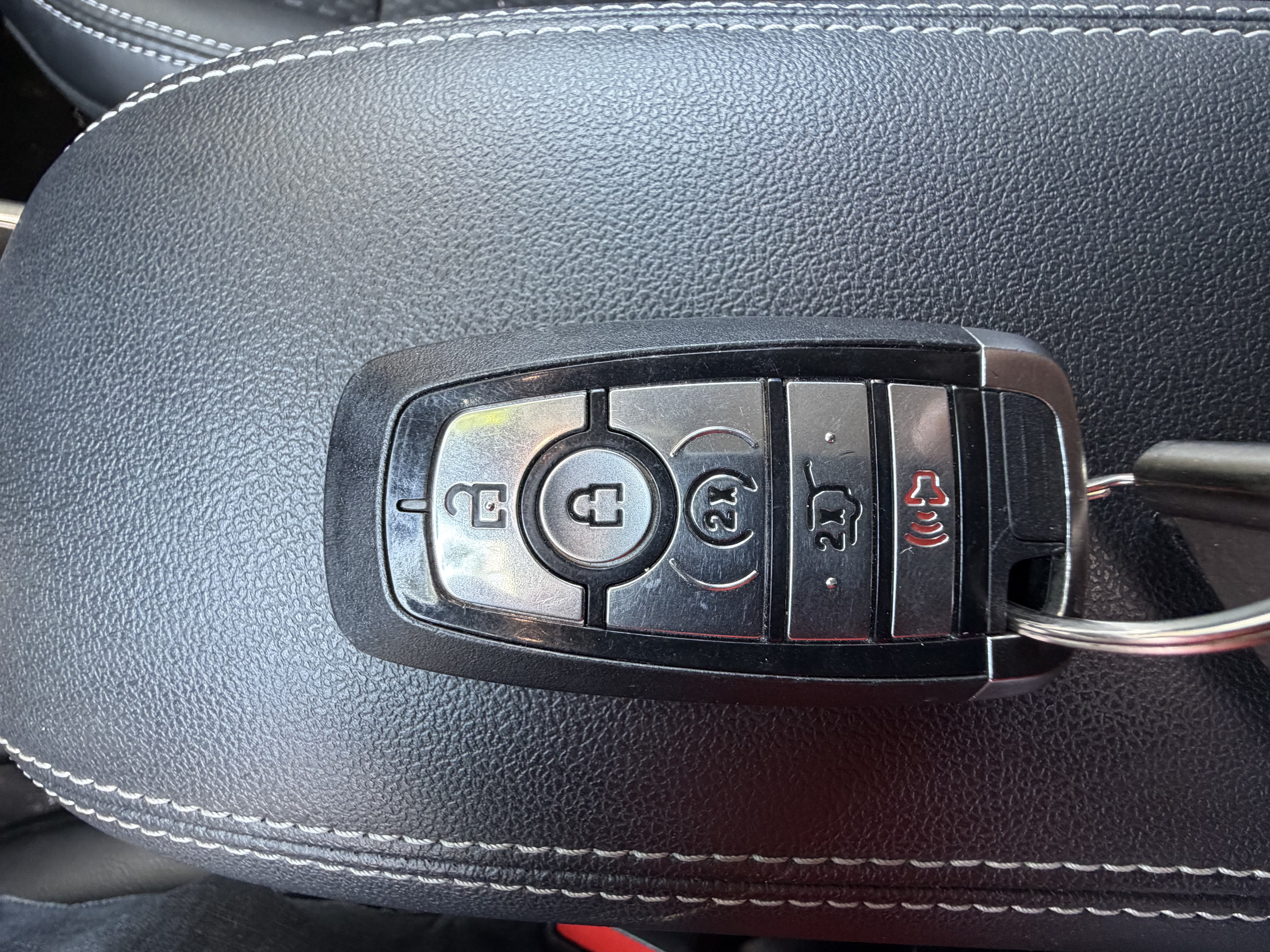 Used 2023 Ford Escape SE FWD image 8