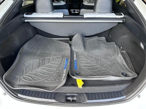 Used 2019 Toyota Prius Prime Advanced image 18