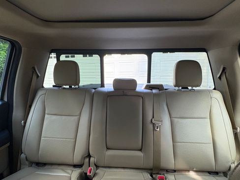 Used 2016 Ford F150 Lariat w/ Equipment Group 502A Luxury RWD image 21