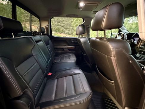 Used 2018 GMC Sierra 2500 Denali w/ Duramax Plus Package image 14