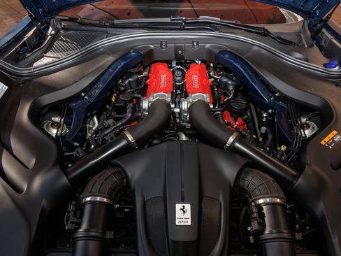 Used 2021 Ferrari Roma image 29