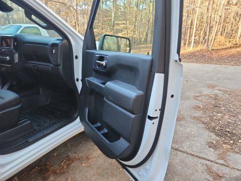 Used 2022 GMC Sierra 1500 Pro w/ Pro Value Package image 30