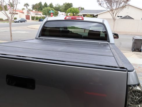 Used 2007 Toyota Tundra Limited image 5