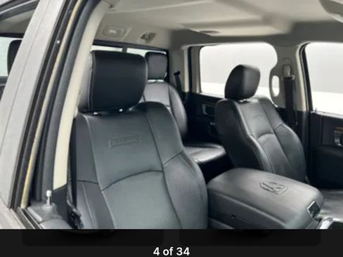 Used 2016 RAM 1500 Laramie w/ Convenience Group image 10