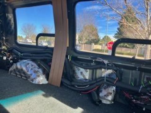 Used 2001 Chevrolet Express 1500 w/ Preferred Equipment Group 3 image 16