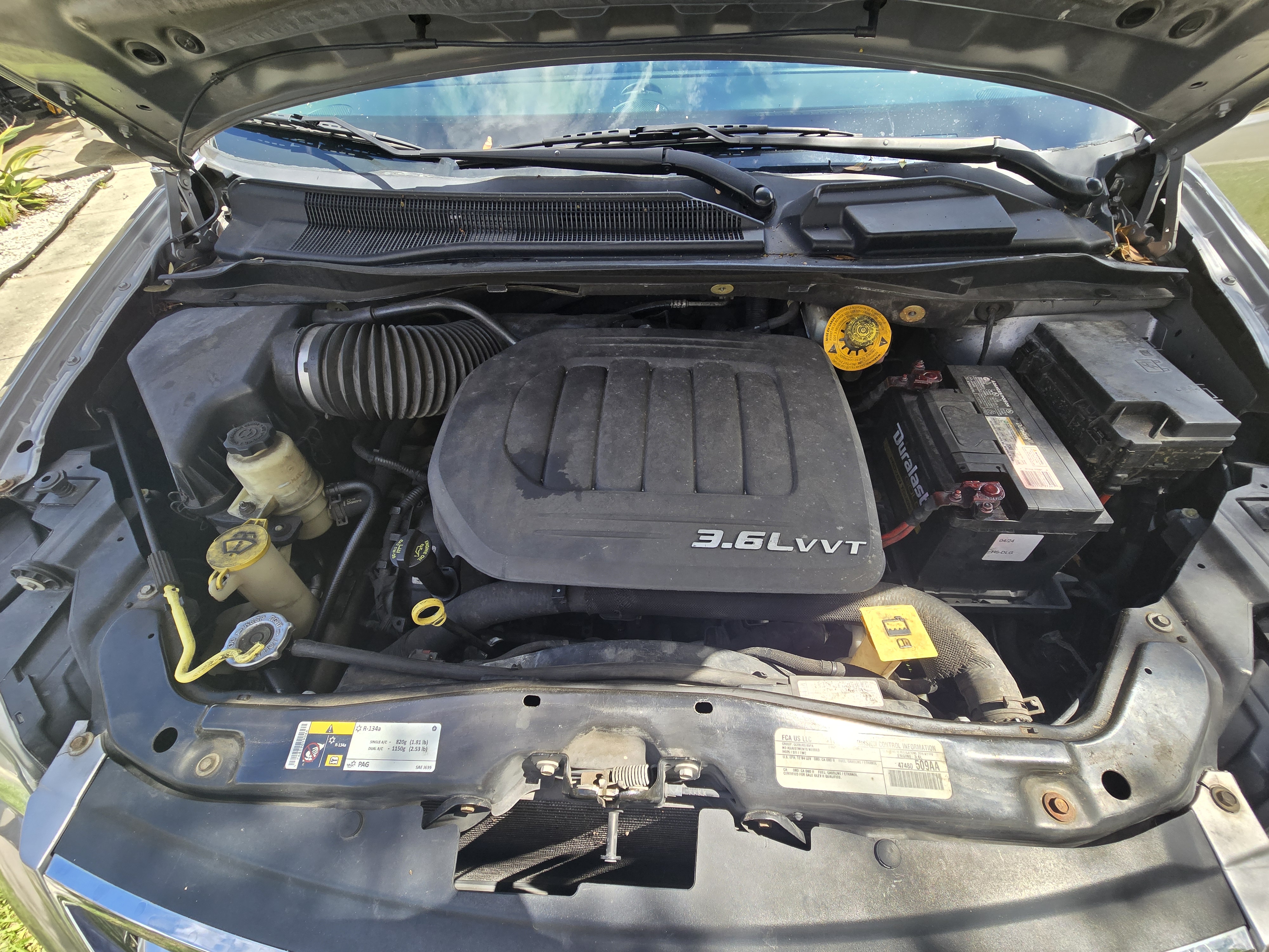 Used 2016 Chrysler Town & Country Touring FWD image 23