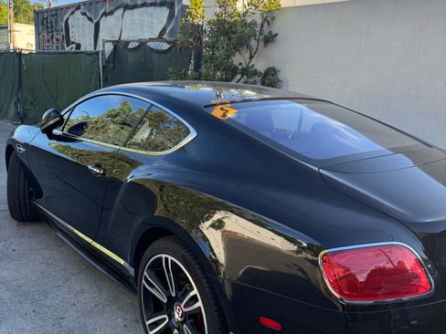 Used 2016 Bentley Continental GT V8 S image 4