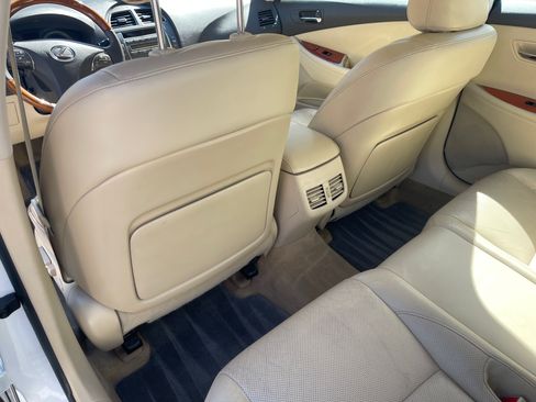 Used 2010 Lexus ES 350 image 11