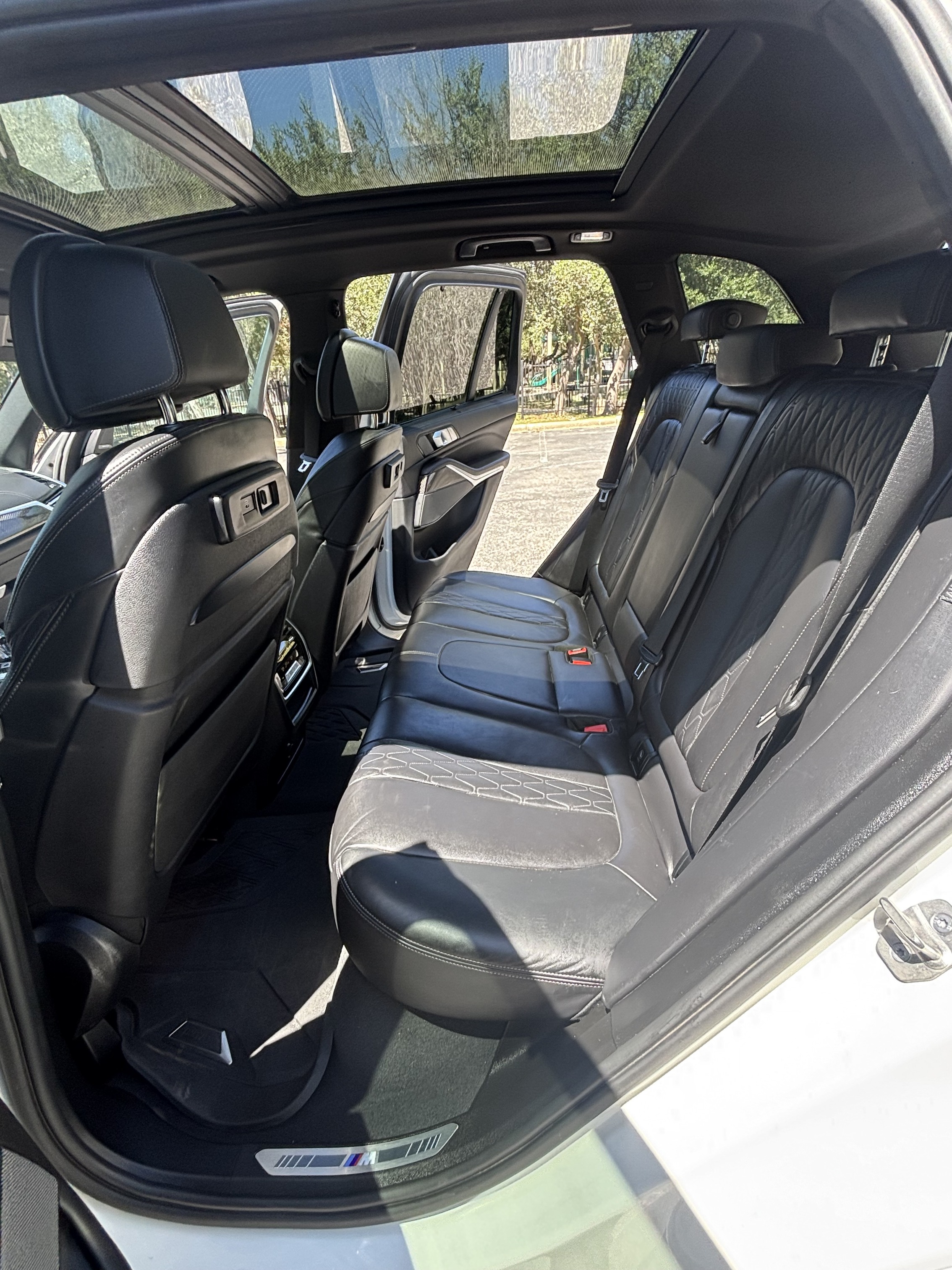 Used 2023 BMW X5 M50i w/ Executive Package AWD/4WD image 19