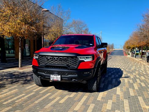 Used 2025 RAM 1500 RHO w/ RHO Level 1 Equipment Group image 1