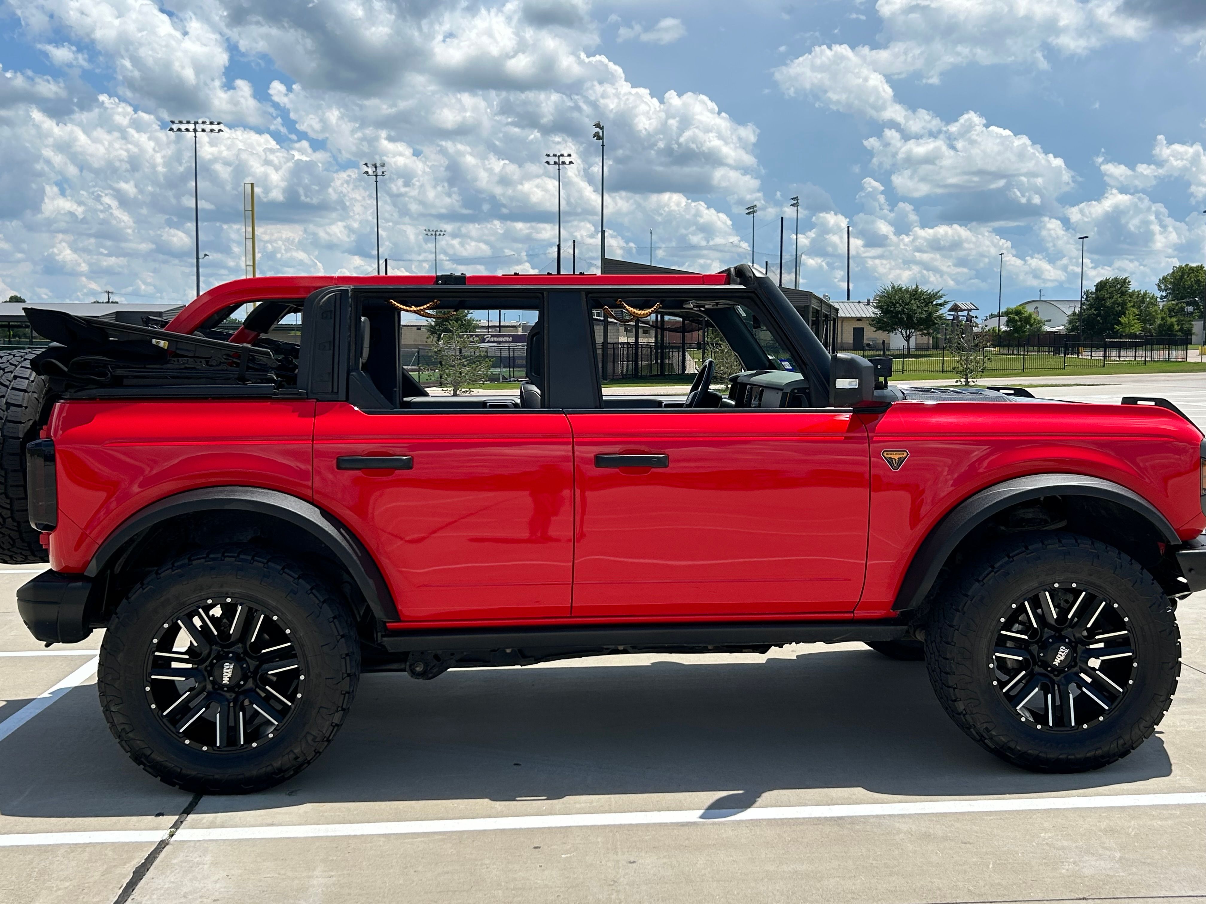 Used 2021 Ford Bronco Badlands AWD/4WD image 16
