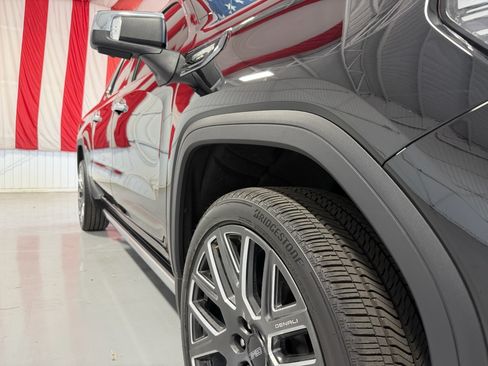 Used 2025 GMC Sierra 1500 Denali Ultimate AWD/4WD image 24