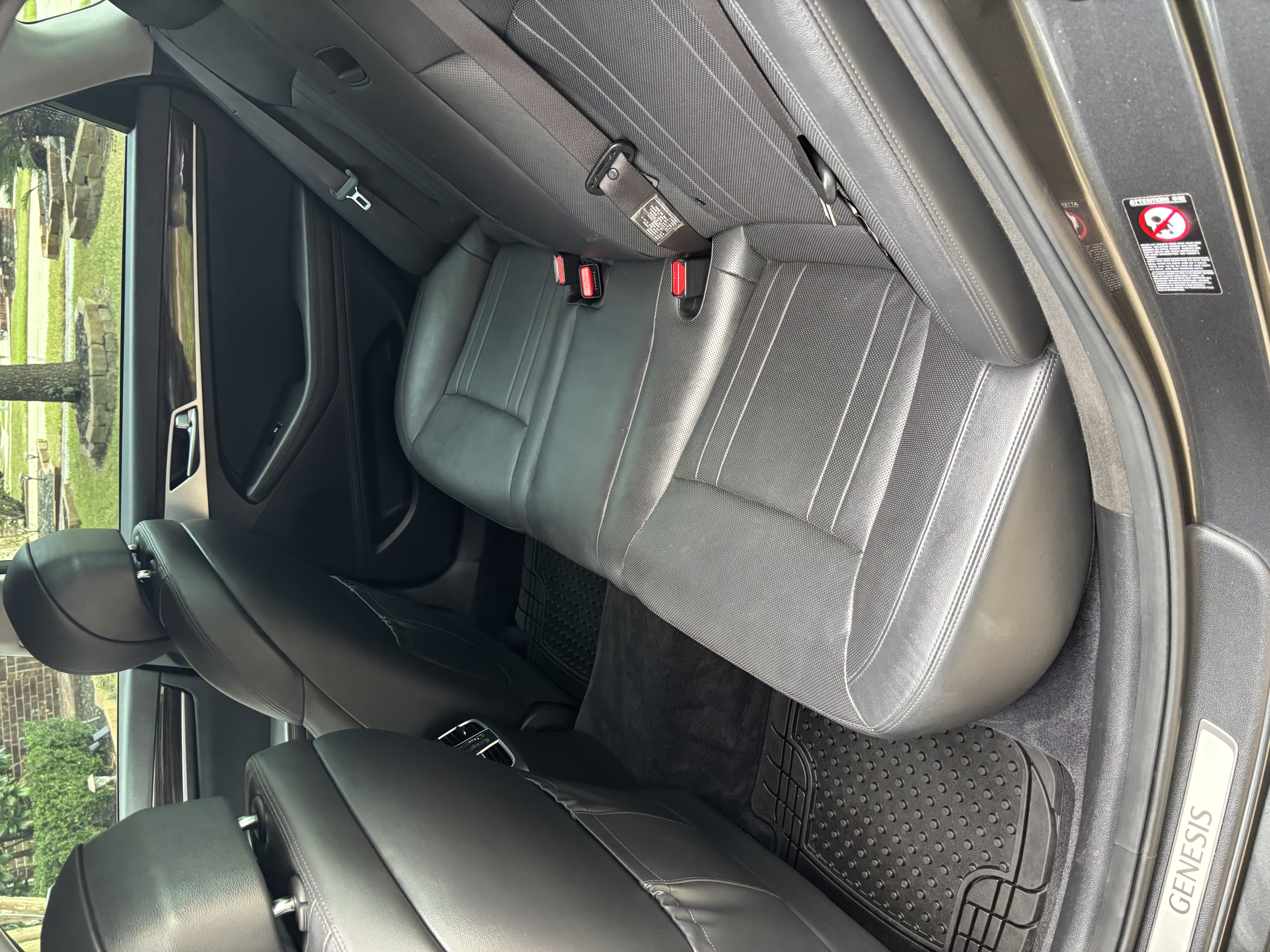 Used 2019 Genesis G80 3.8 RWD image 12