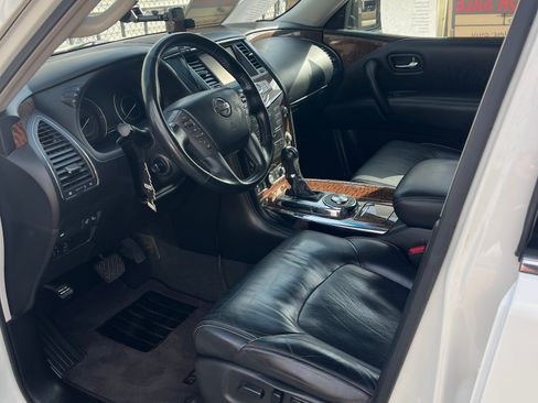 Used 2017 Nissan Armada Platinum RWD image 5