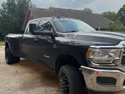 Used 2022 RAM 3500 Tradesman AWD/4WD image 1
