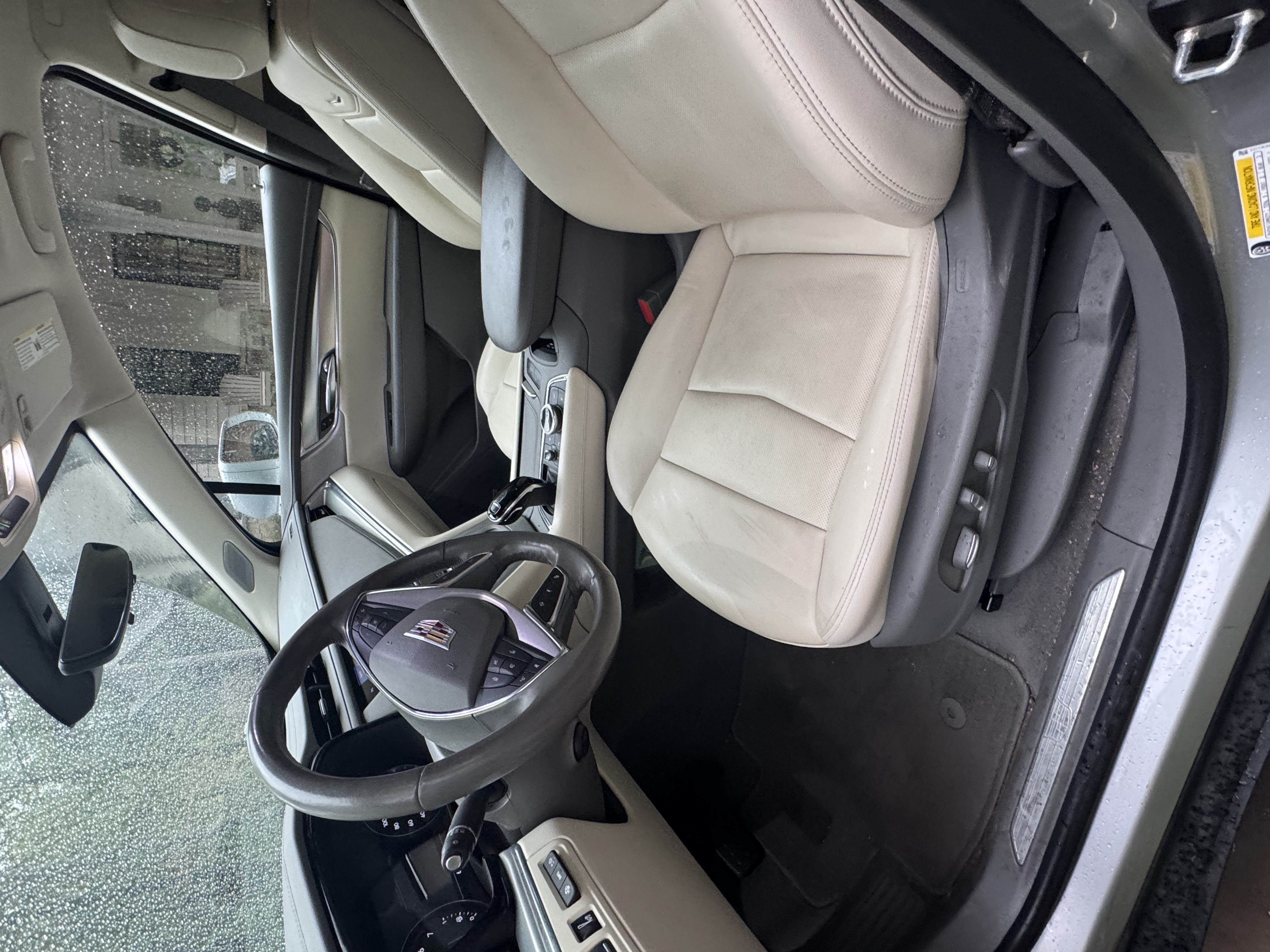 Used 2020 Cadillac XT5 Premium Luxury FWD image 9
