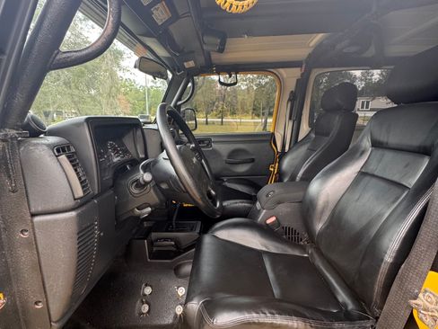 Used 2006 Jeep Wrangler Unlimited AWD/4WD image 13
