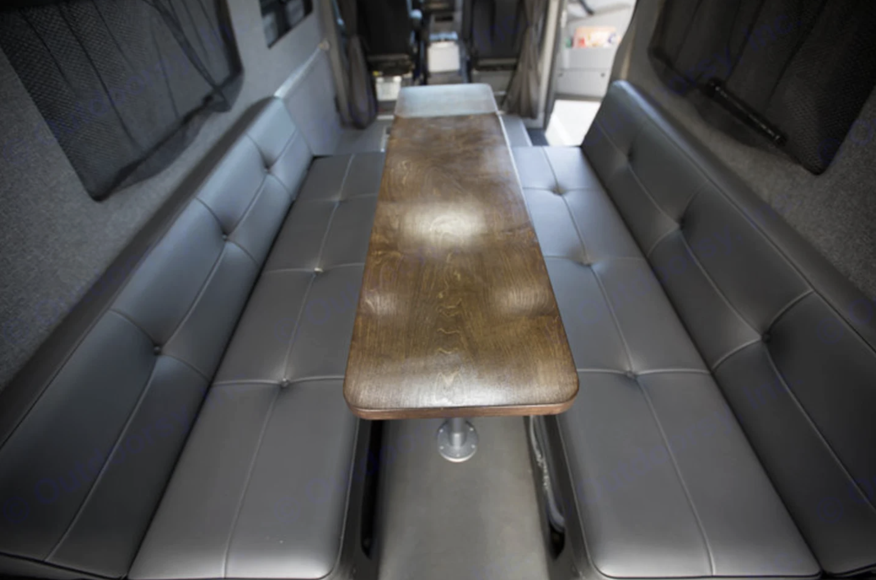 Used 2016 Mercedes-Benz Sprinter 2500 image 9