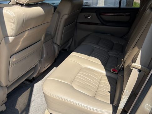 Used 2001 Lexus LX 470 470 Sport Utility 4D image 19