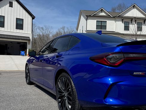 Used 2022 Acura TLX Type S image 9