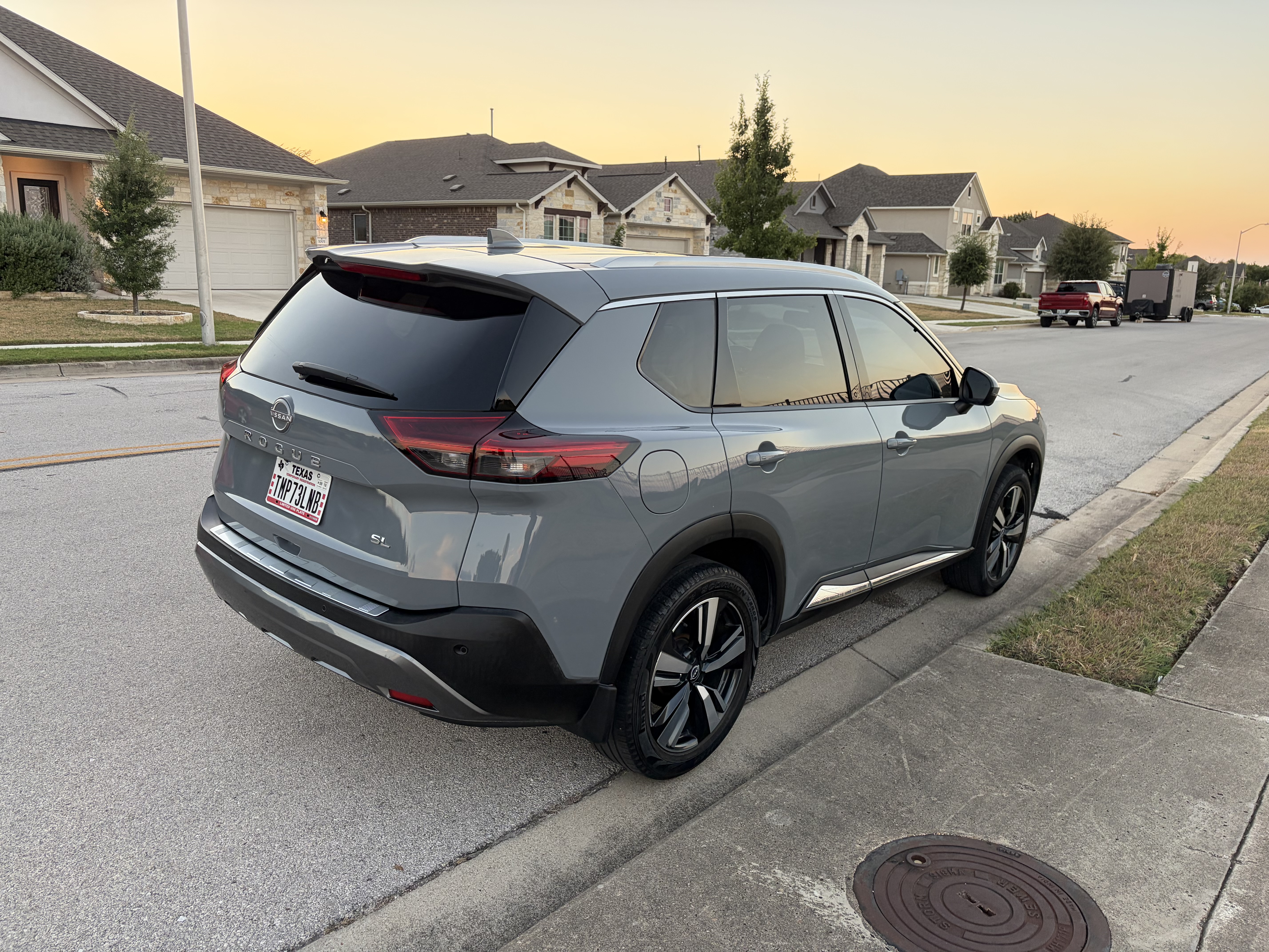 Used 2022 Nissan Rogue SL FWD image 22