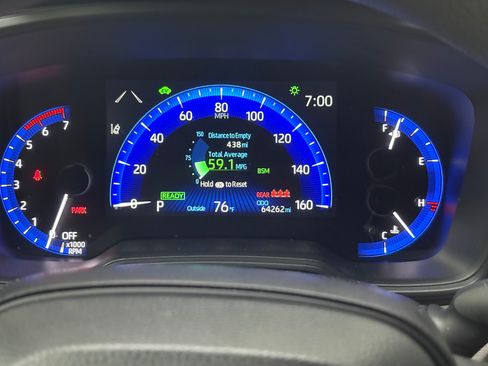 Used 2022 Toyota Corolla LE FWD image 14