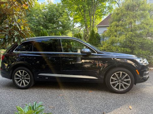 Used 2017 Audi Q7 3.0T Premium Plus AWD/4WD image 12