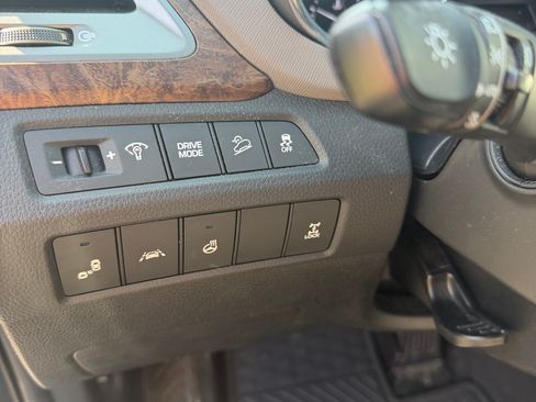 Used 2018 Hyundai Santa Fe Sport w/ 2.0T Ultimate Tech Package 05 image 17