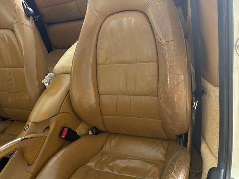 Used 2001 Porsche 911 Carrera 4 AWD/4WD image 12